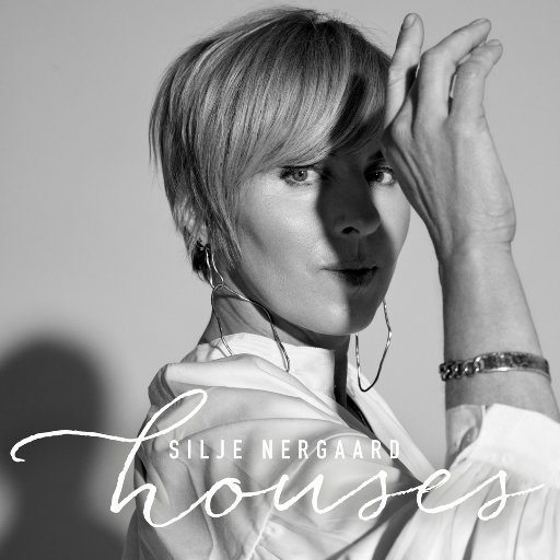 开发妈妈菊蕾后花庭
